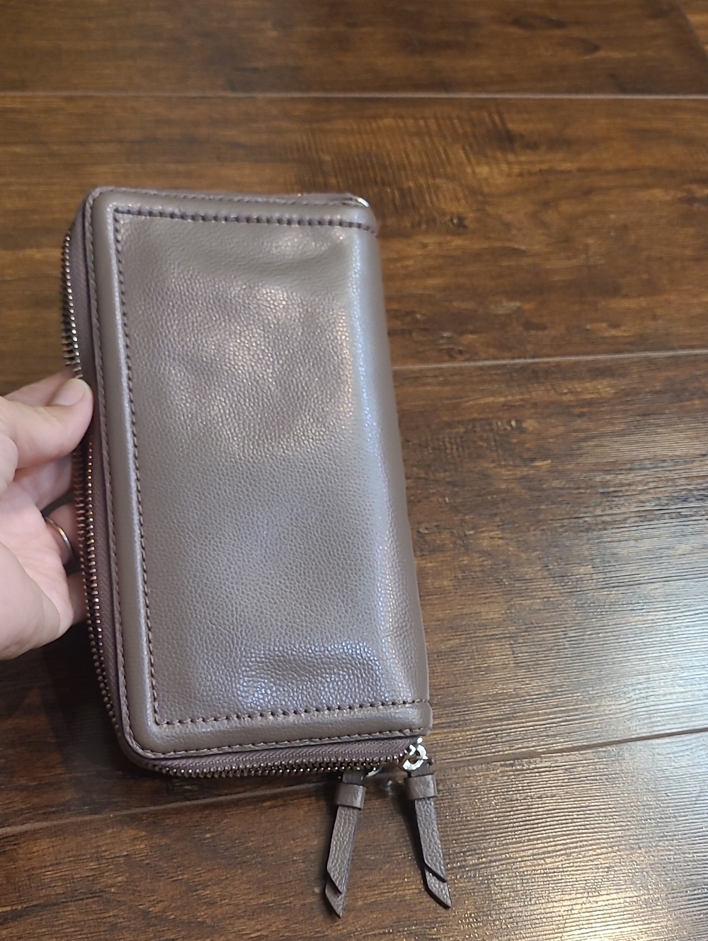 kate spade pebble leather zip-around wallet in taupe brown - Picture 2 of 10